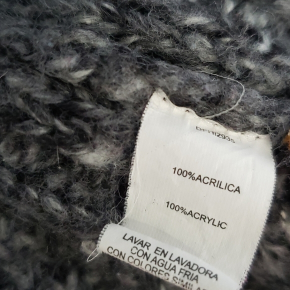 Daisy Fuentes Salt/Pepper Cozy Cardigan - Picture 4 of 4